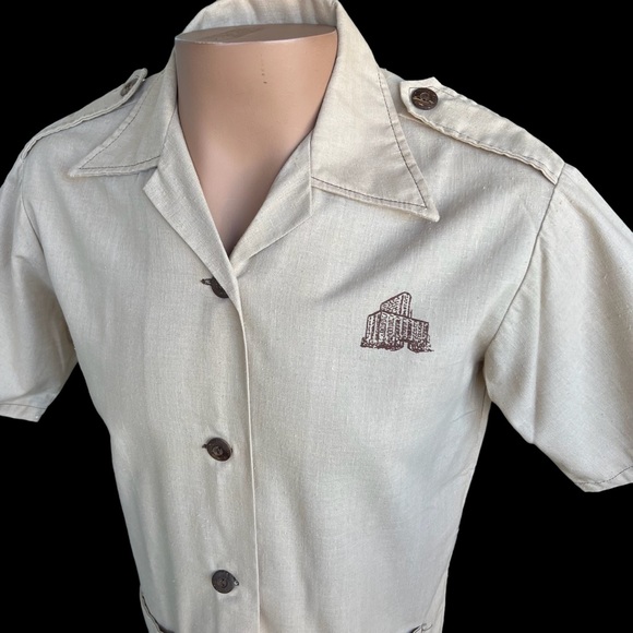 Other - Vintage 70’s Hawaiian doctor shirt double hand pockets coconut buttons medium